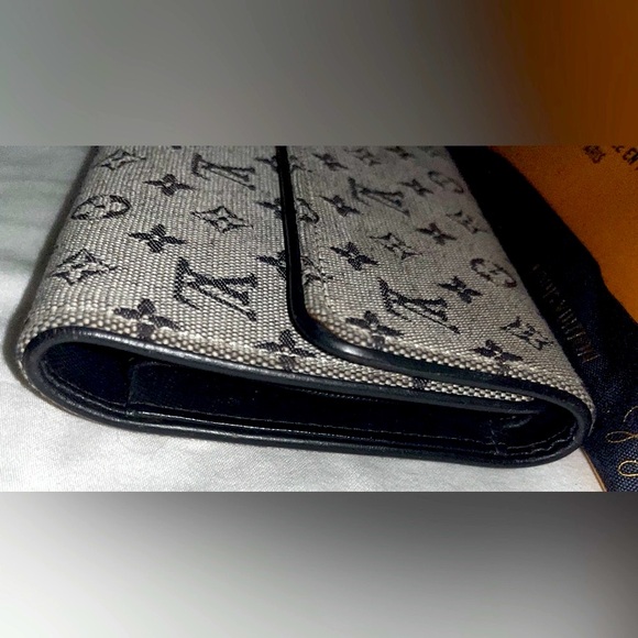 Louis Vuitton Authentic Monogram Navy Mini Lin Continental LV Dust bag & ribbon - Picture 6 of 11